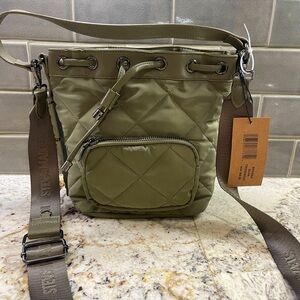 Women’s Steve Madden crossbody bucket bag